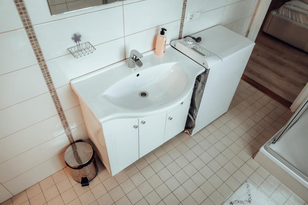 Dream Stay - Spacious 1-Bedroom Apartment In The Old Town Reval Esterno foto